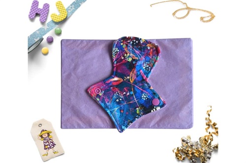 Buy  7 inch Thong Liner Cloth Pad Firefly Nights now using this page